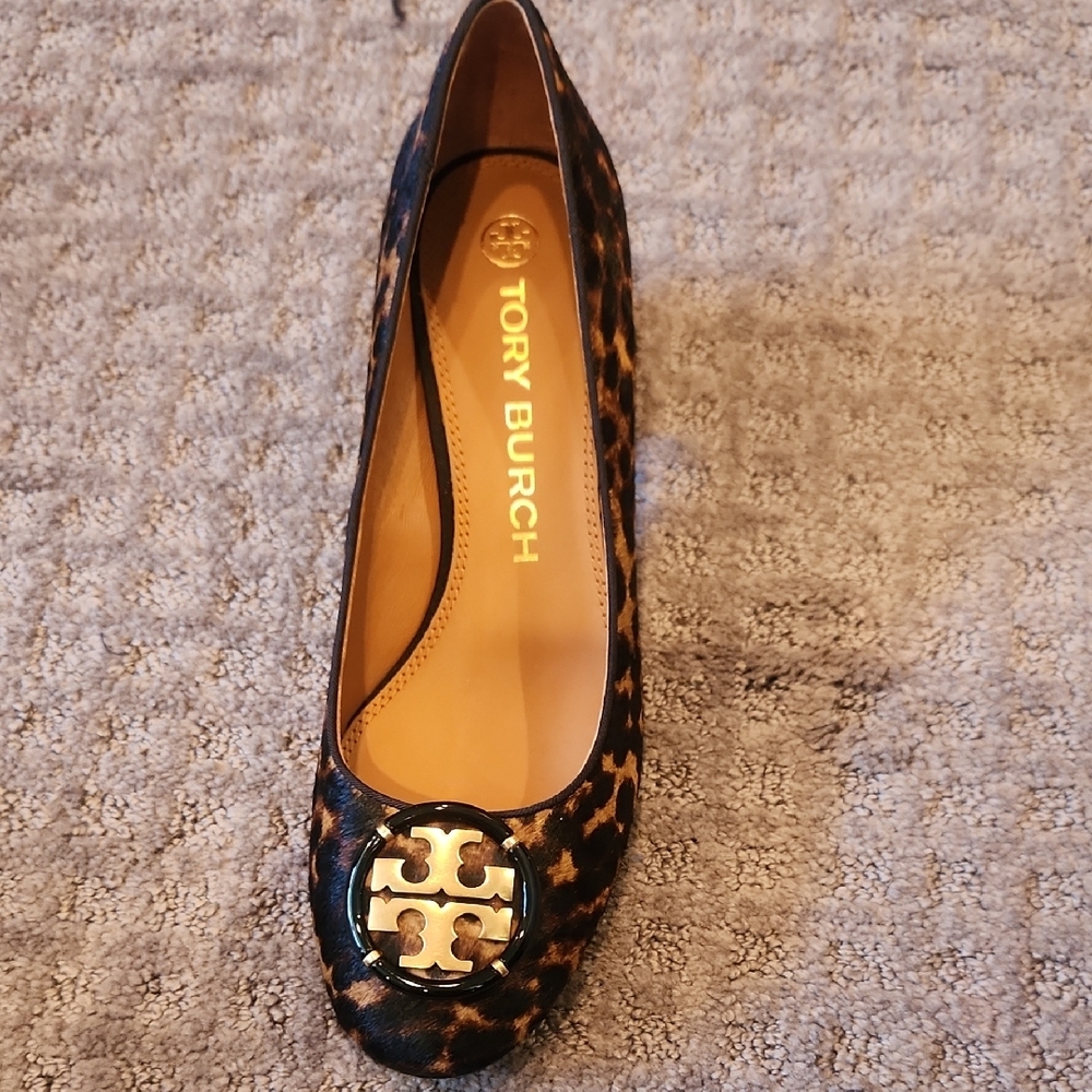 Tory Burch Leopard Print Pump - Brown and Black